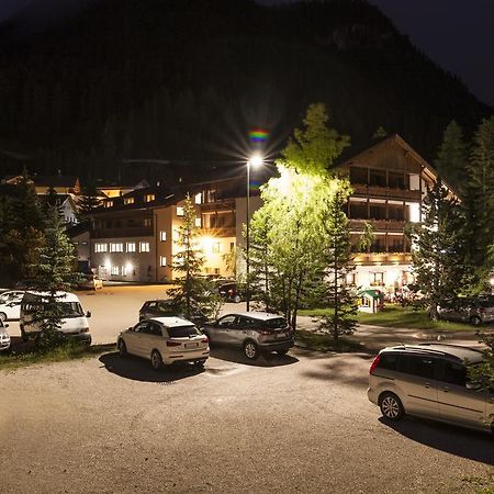 Hotel Casa Alpina - Alpin Haus Selva di Val Gardena Luaran gambar